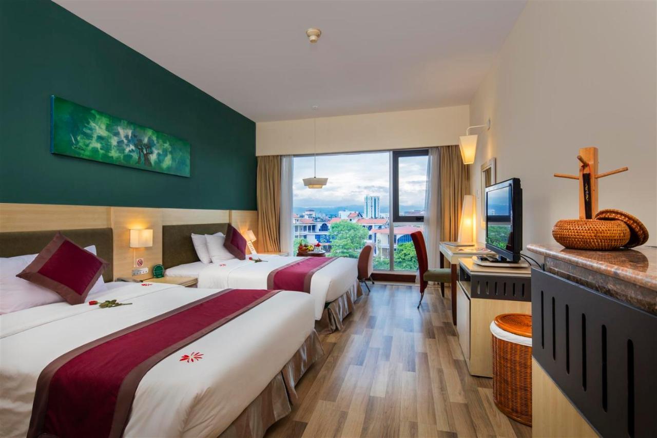 Sai Gon Quang Binh Hotel Донгхой Экстерьер фото